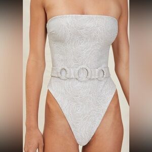 NWT Devon Windsor One Piece